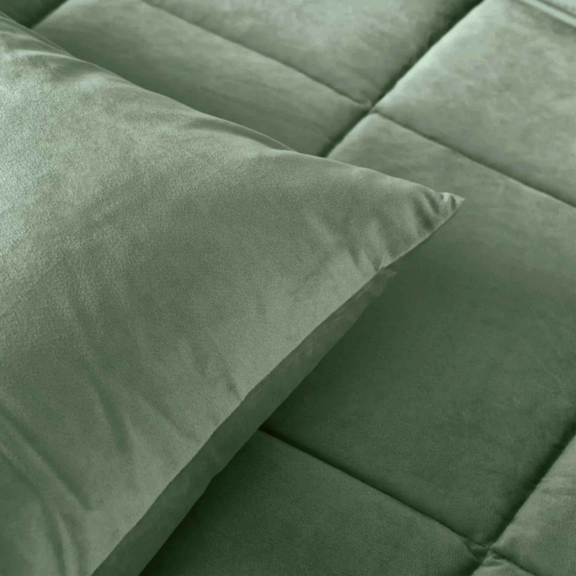 CloudSoft 2-in-1 Duvet | Velvet Green